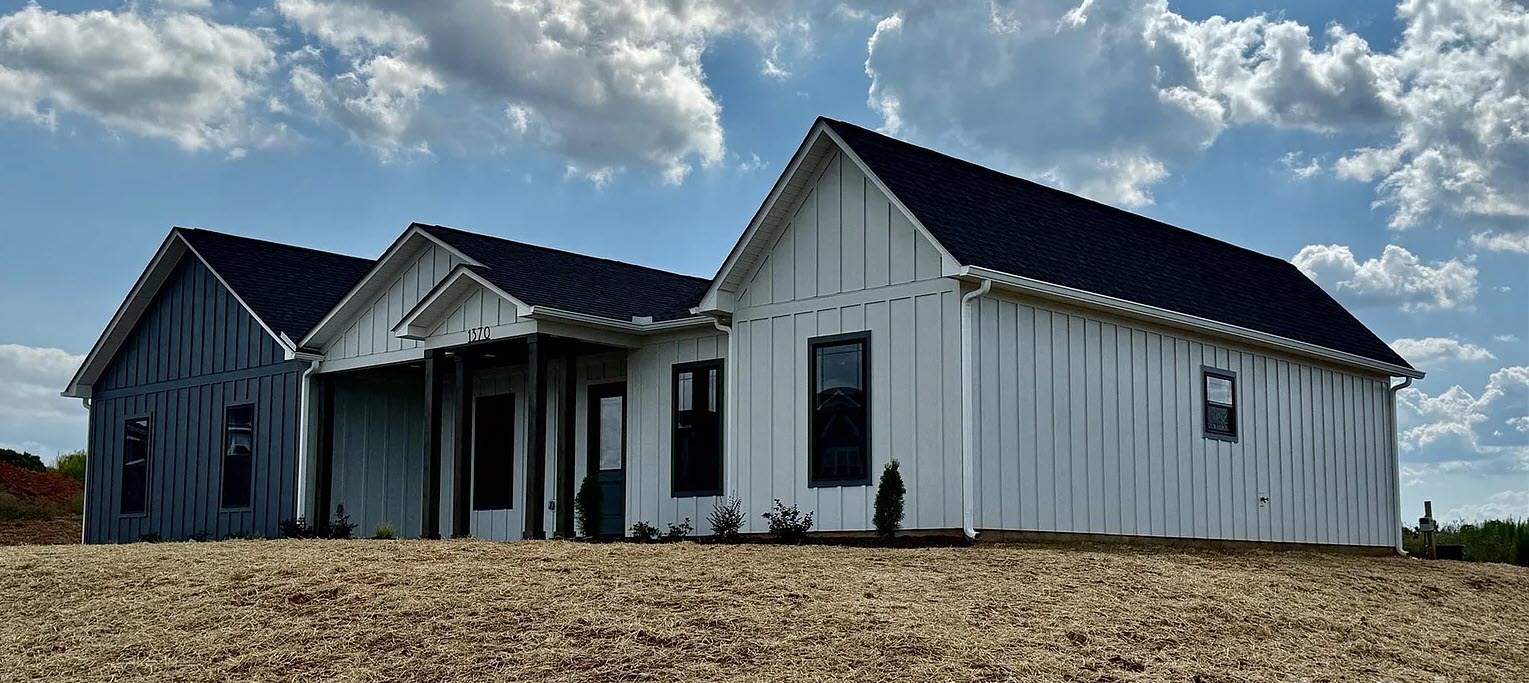 Southern Pine Retreat - Image 2