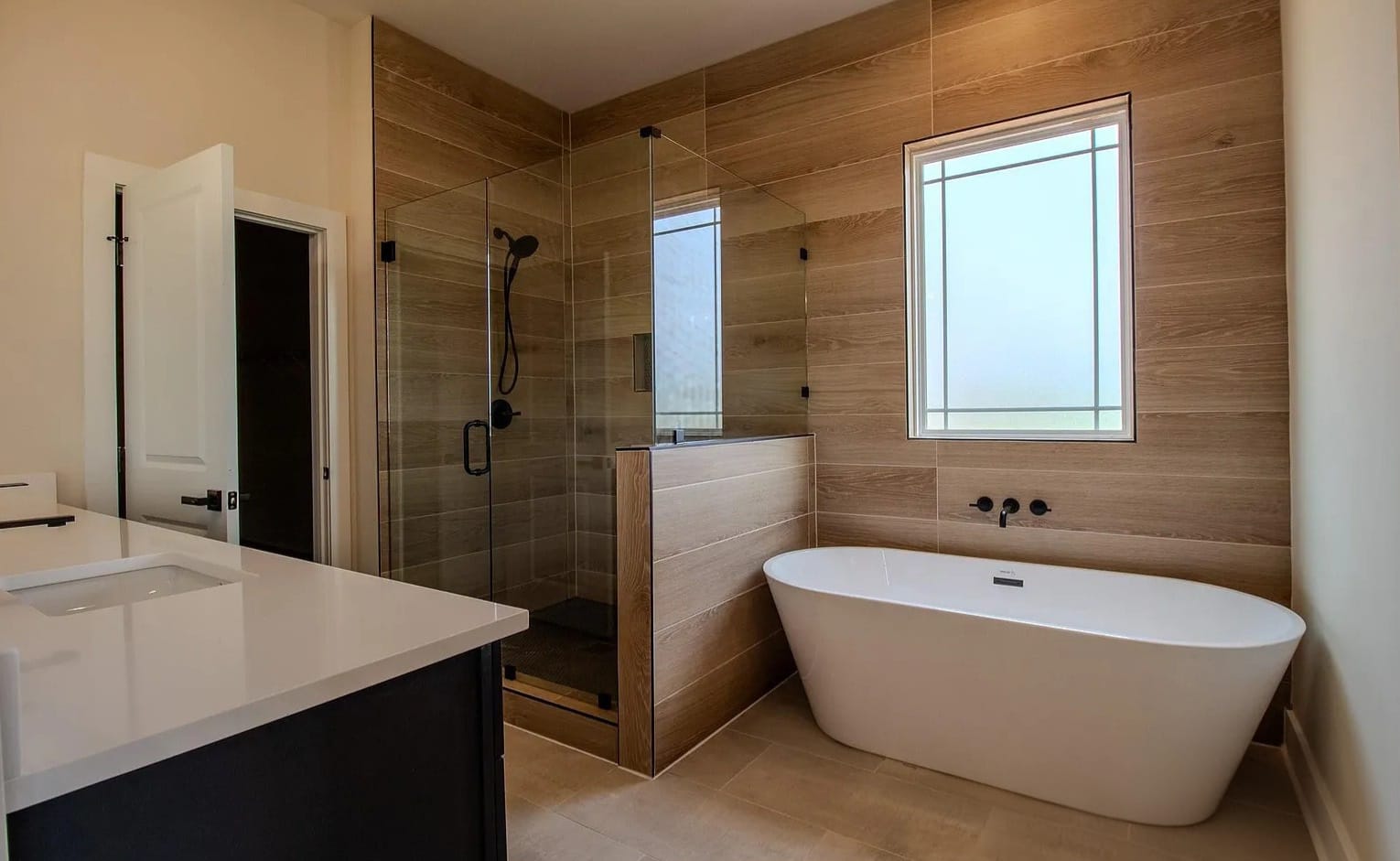 Southern Pine Retreat - Image 7